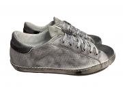 scarpe sneakers basse pelle traforata bianco grigio Via Condotti sfumato metal